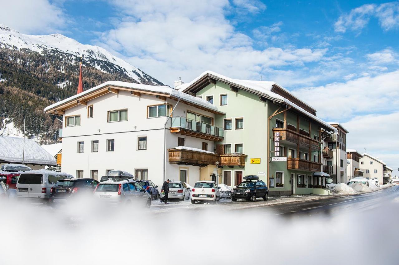 Garni Apparthotel St Valentin Сан-Валентіно-Алла-Мута Екстер'єр фото