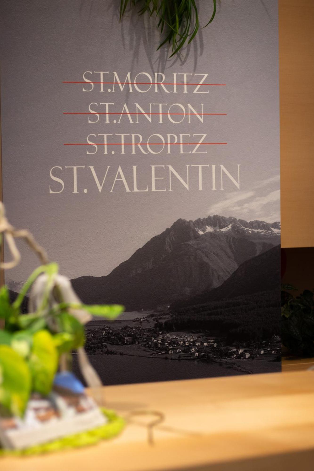 Garni Apparthotel St Valentin Сан-Валентіно-Алла-Мута Екстер'єр фото