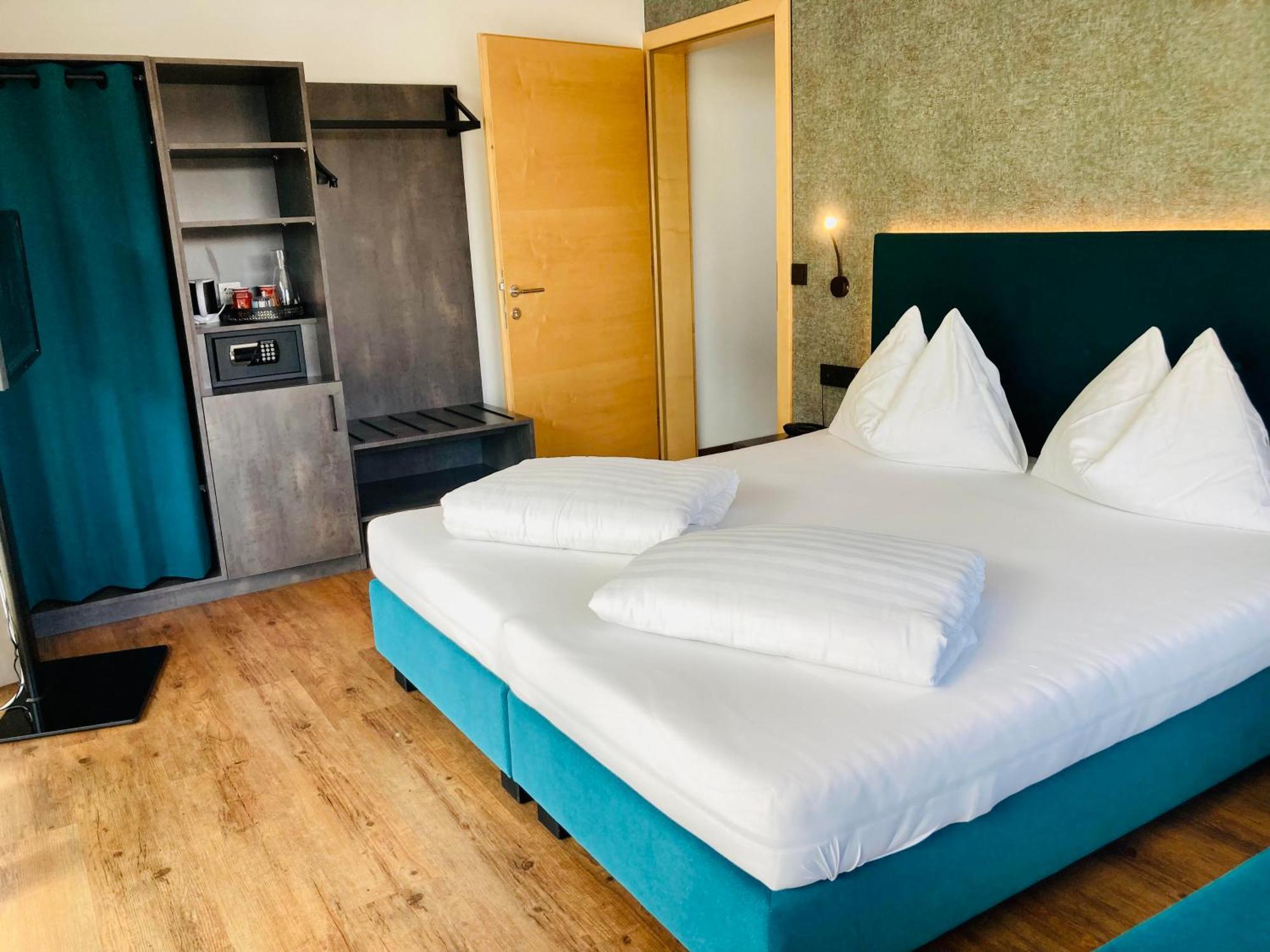 Garni Apparthotel St Valentin Сан-Валентіно-Алла-Мута Екстер'єр фото