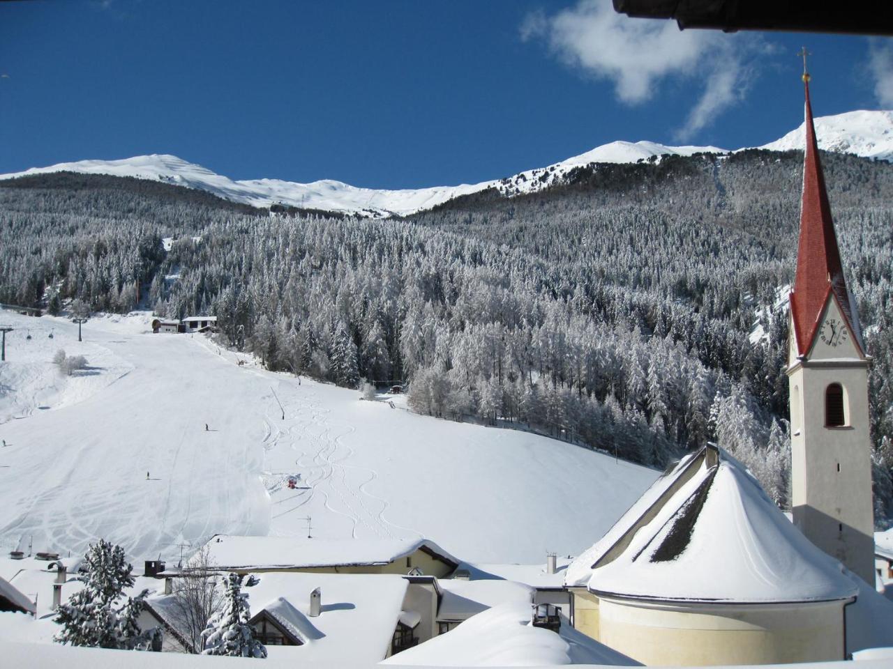Garni Apparthotel St Valentin Сан-Валентіно-Алла-Мута Екстер'єр фото